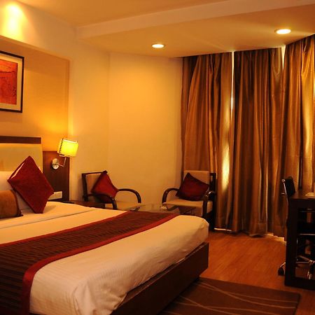 Hotel Gwalior Regency Buitenkant foto