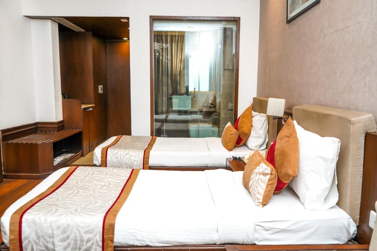 Hotel Gwalior Regency Buitenkant foto