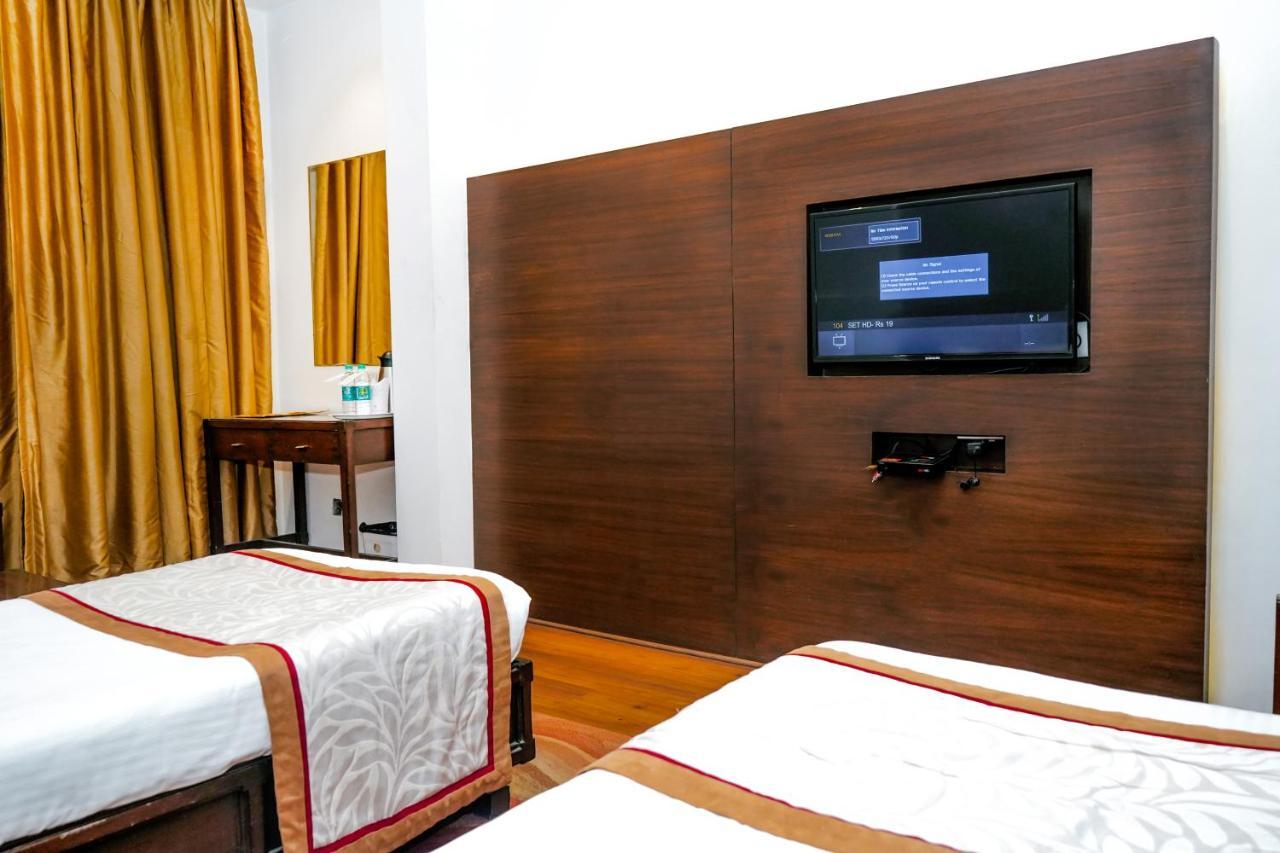 Hotel Gwalior Regency Buitenkant foto