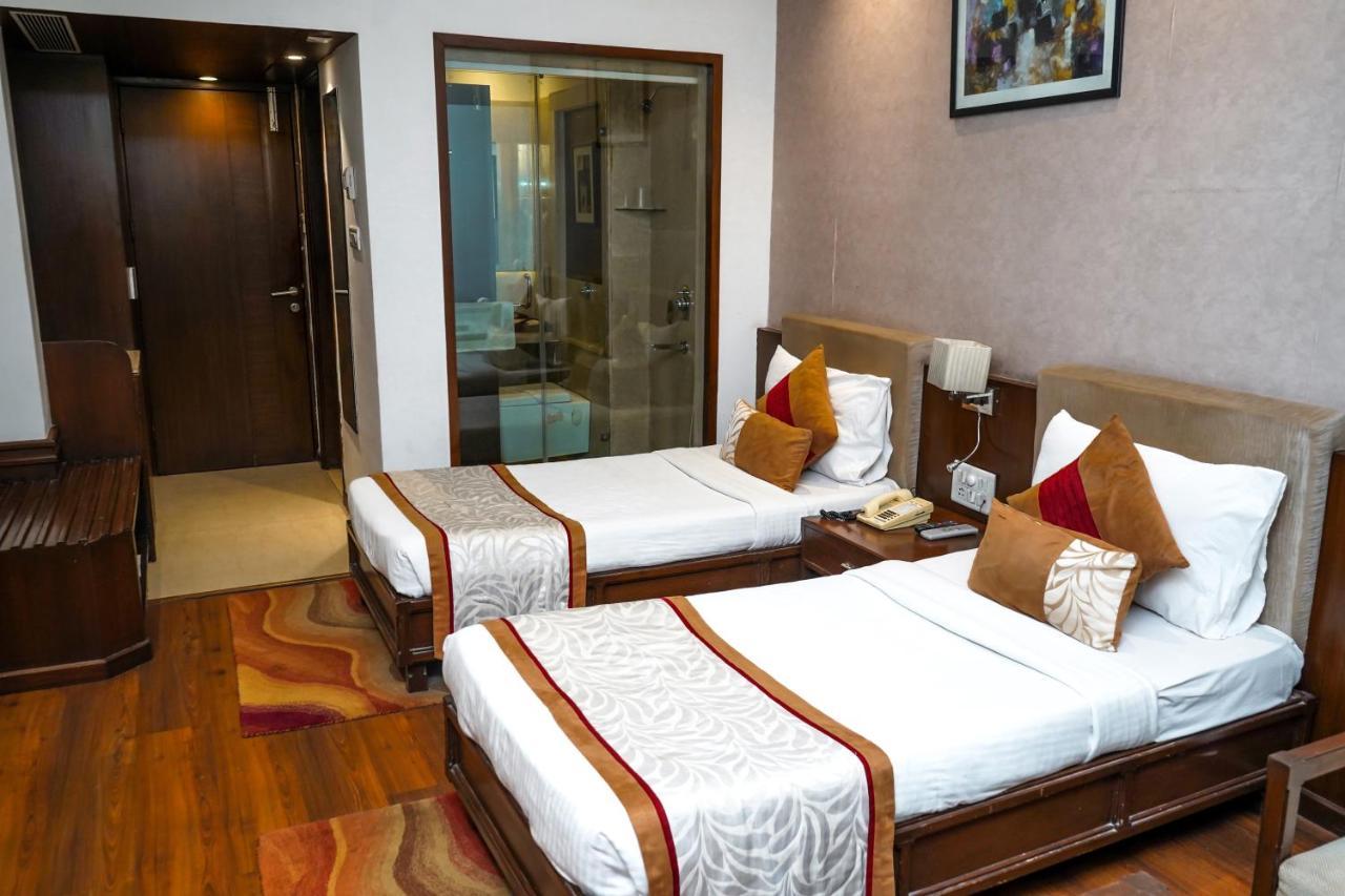 Hotel Gwalior Regency Buitenkant foto