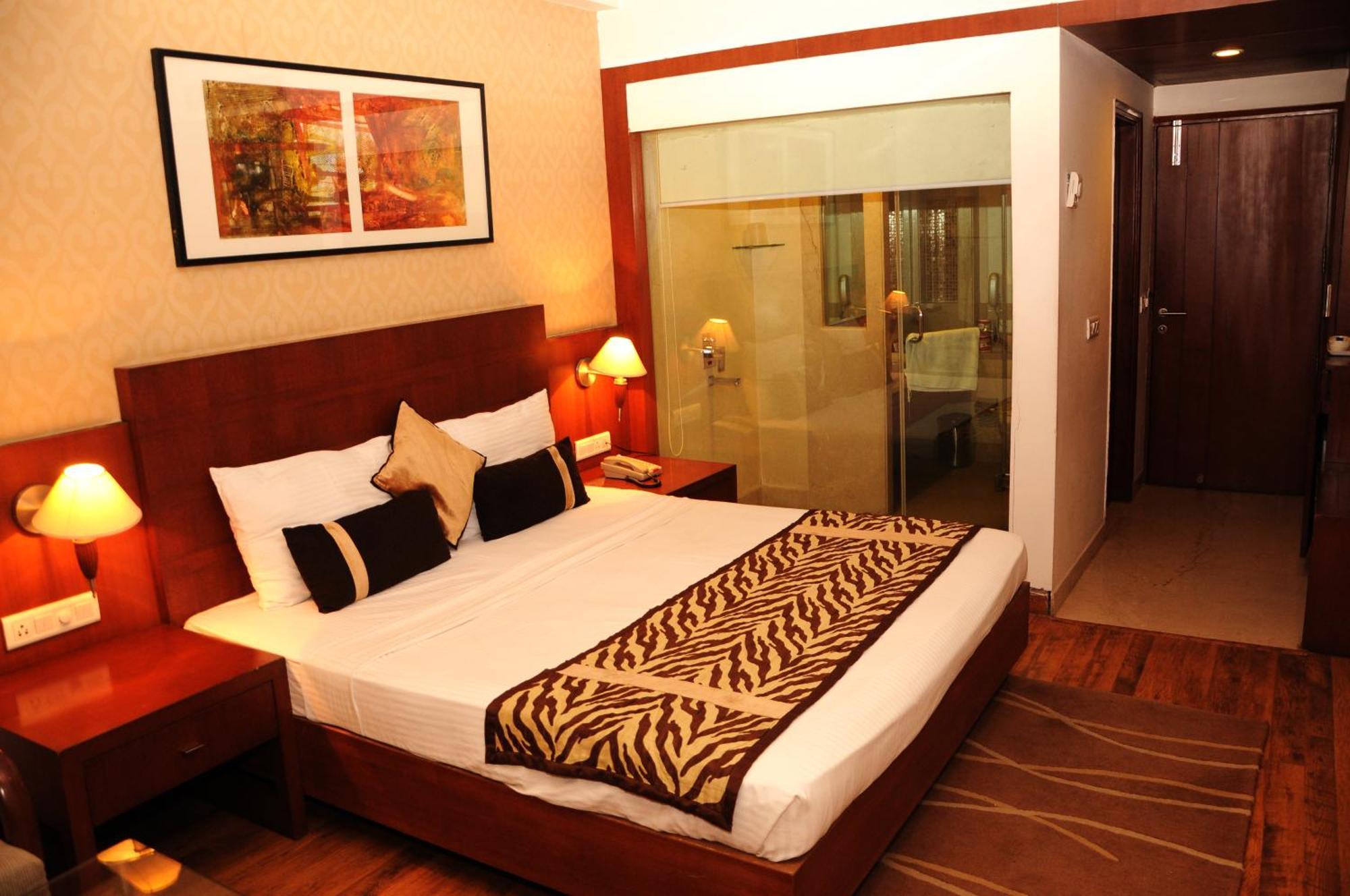 Hotel Gwalior Regency Buitenkant foto