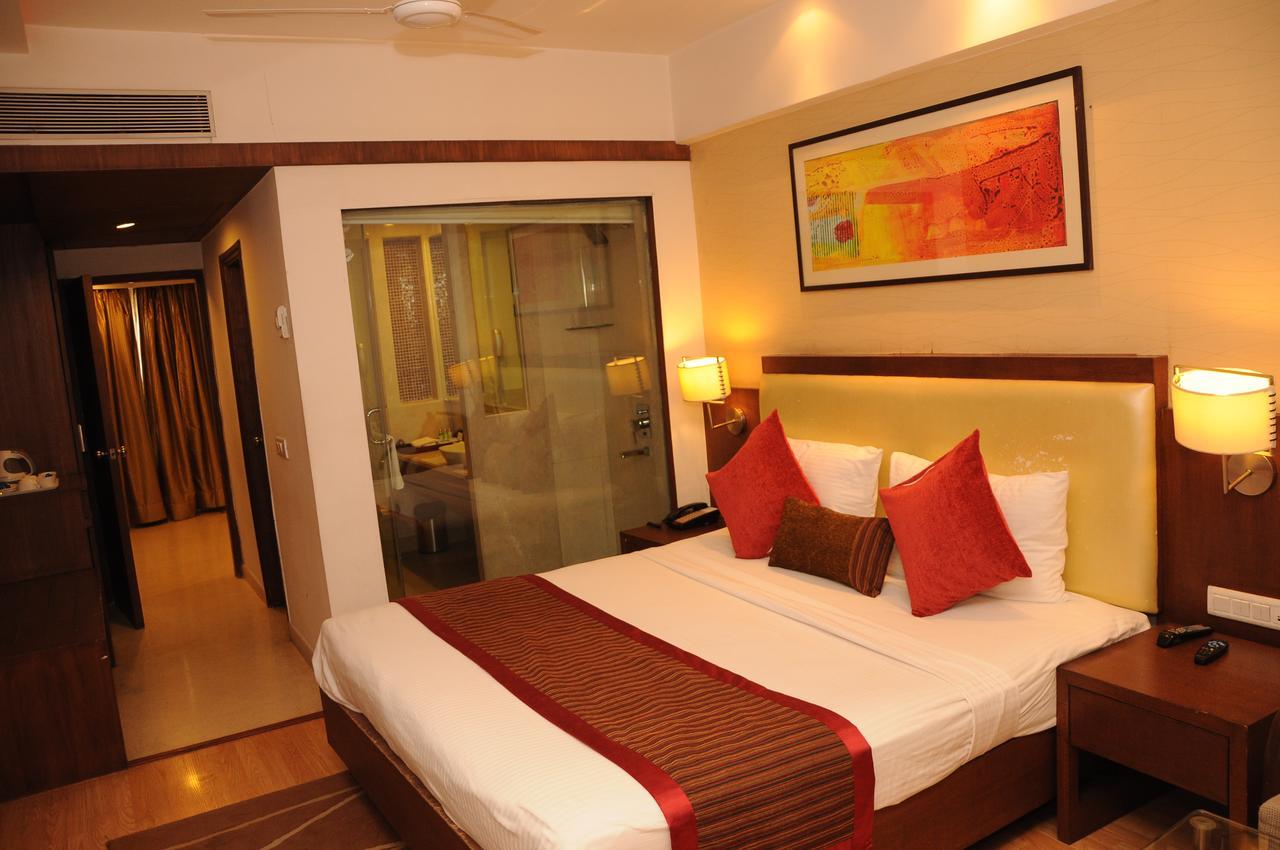Hotel Gwalior Regency Buitenkant foto